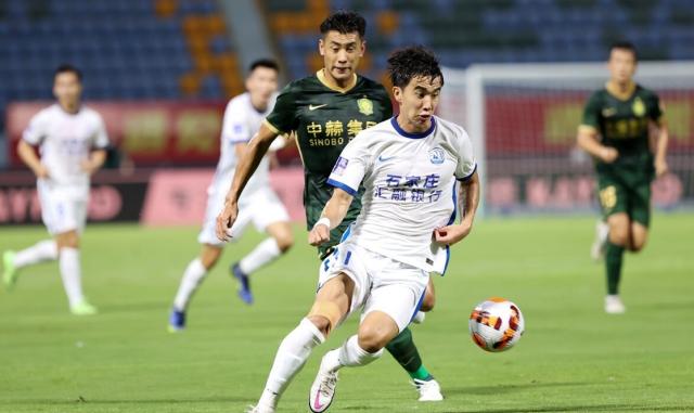 竞技宝JJB-武汉后“失血”沧州又爆冷  中小球会缔造新格局？